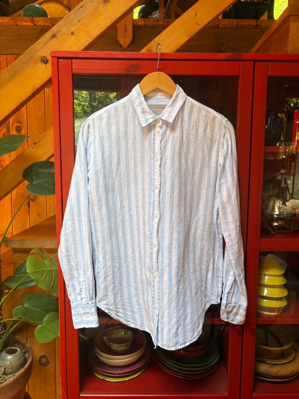 Everlane  Linen button down